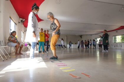 Projeto cria política pública com regras para prevenir quedas envolvendo idosos