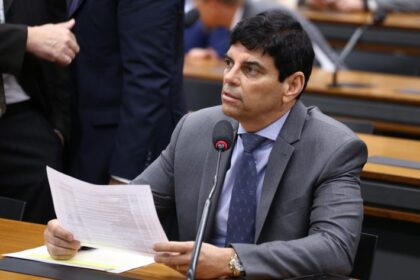 Comissões terão que votar indicações de líderes para emendas orçamentárias