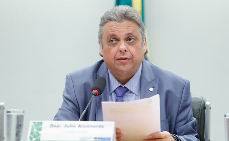 Comissão de Orçamento discute benefícios fiscais do programa de auxílio ao setor de eventos