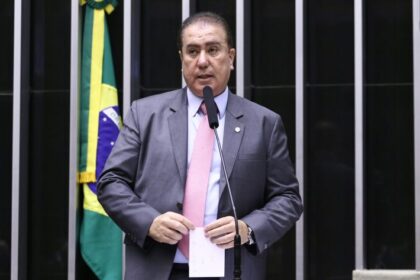 Projeto amplia lista de informações necessárias na carteira de motorista