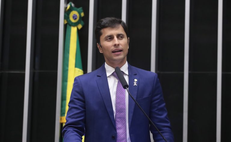Projeto veda nomeação para direção da Anatel de pessoas que tenham dirigido empresas fiscalizadas