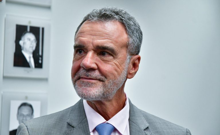 Comissão de Defesa do Consumidor elege Daniel Almeida presidente