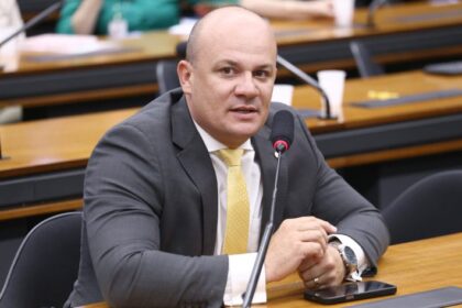 Projeto prevê perda de cargo público para condenado por estupro de vulnerável