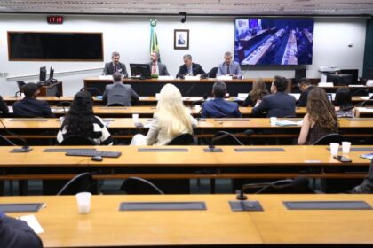 Gestores apontam as compras públicas como instrumento estratégico da reindustrialização do Brasil