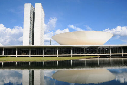 Para oposição, PEC da segurança pública centraliza poderes na União