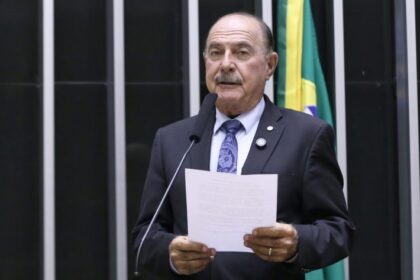 Projeto autoriza pessoas com diabetes a entrar em qualquer local com medidores de glicose e agulhas