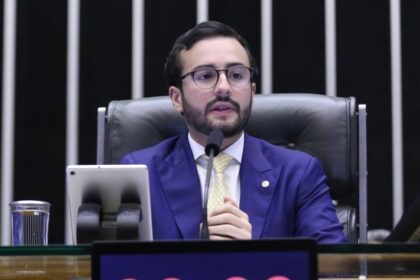 Projeto inclui marisqueiros entre os beneficiários do seguro-defeso