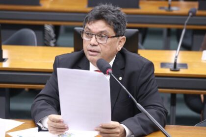 Comissão aprova projeto que vincula reajuste do BPC à política de valorização do mínimo