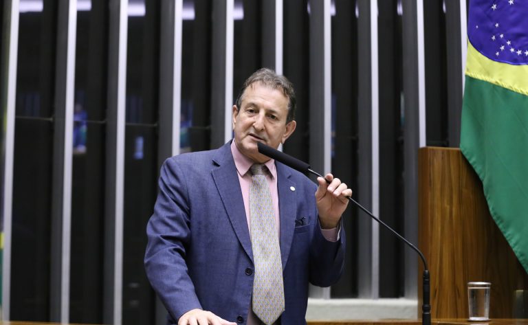 Projeto estende o Imposto Seletivo para alimentos adoçados